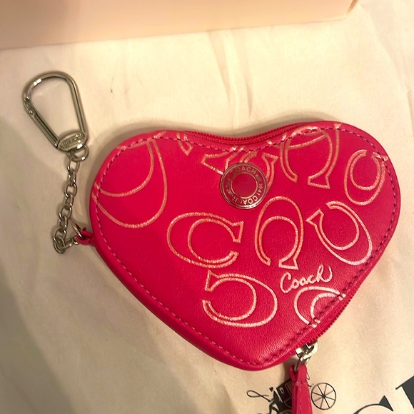 Coach Vintage Pink Heart Coin Pouch - Picture 8 of 9
